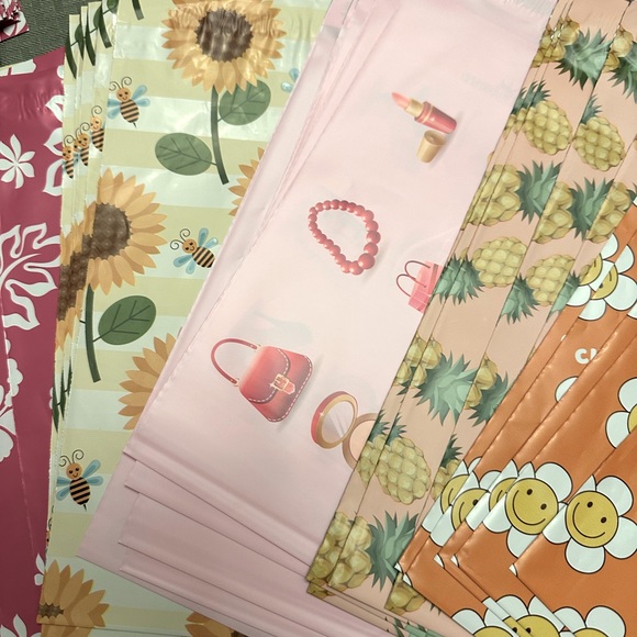 Mystery Mix 6x9 Bundle of 50 of Poly Mailers - Picture 15 of 16